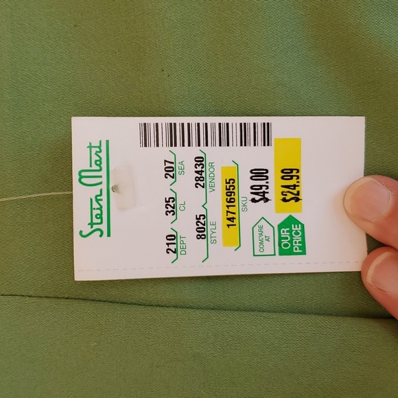 Spring Green Skirt with Black Detailing - Picture 3 of 3